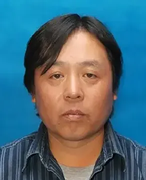 李鑫