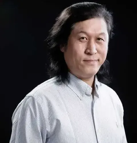 王刚