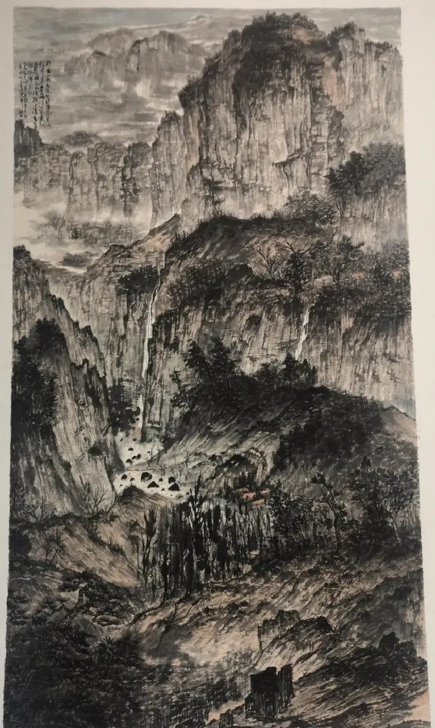 胡名坤·青山万丈 绿树几重