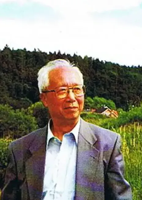 焦可群