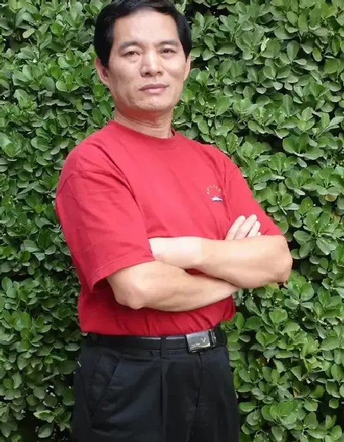唐国新