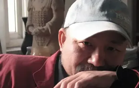 黄兴国