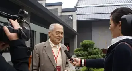 周士琦
