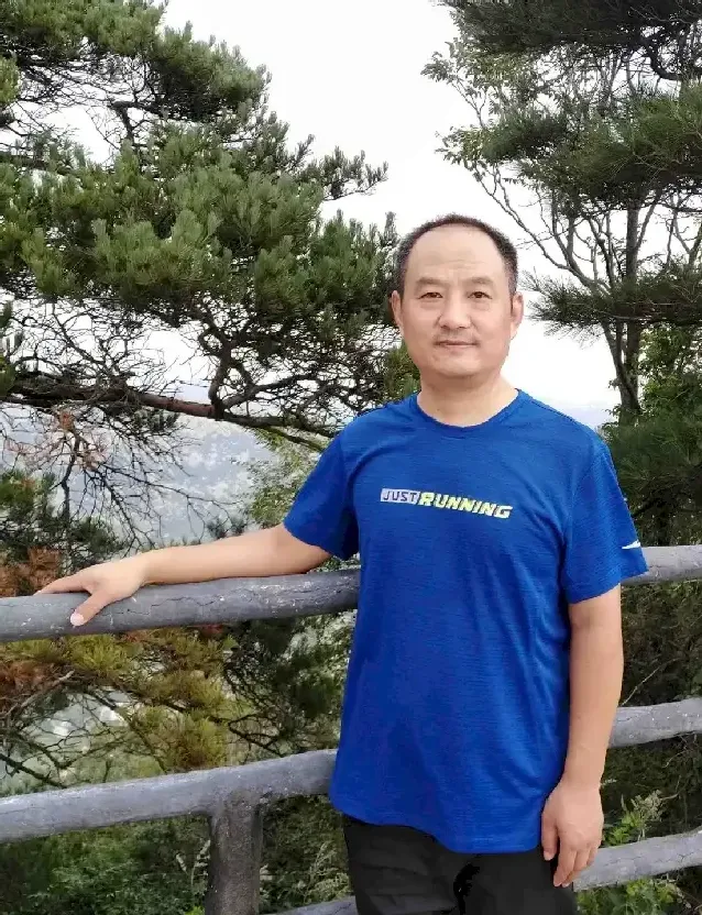 周意杰