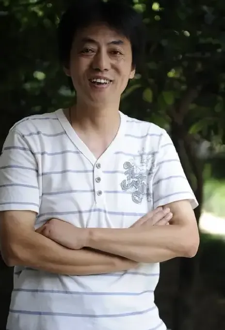 鲍金荣