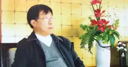 贺伯英