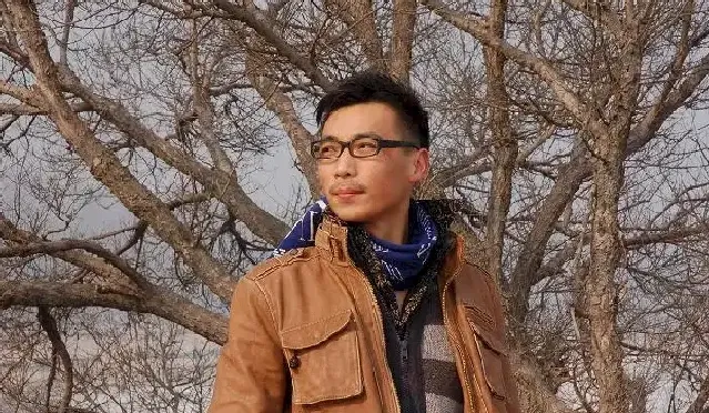 李皓