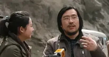 罗云