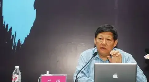 严扬