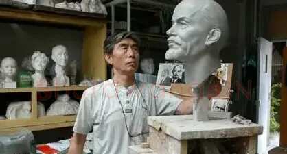 李守仁