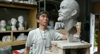 李守仁