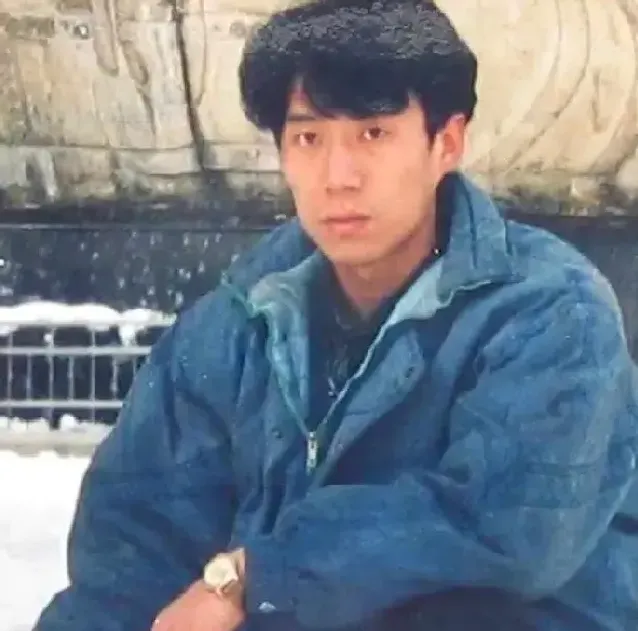 张忆滨