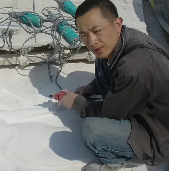 喻建辉