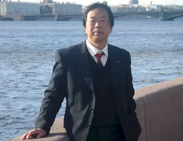 胡国正