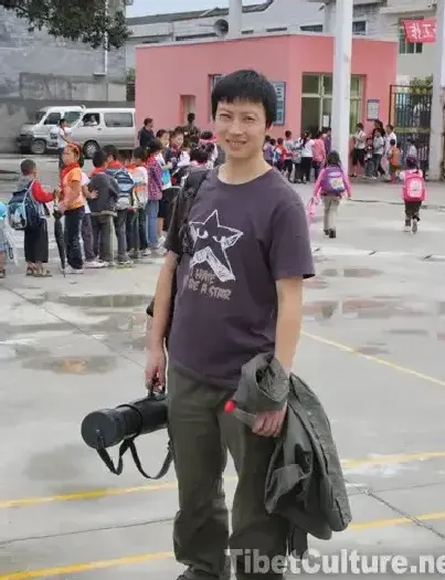 顾洪斌