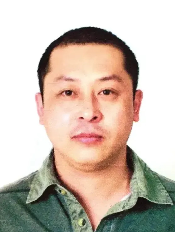 李小军