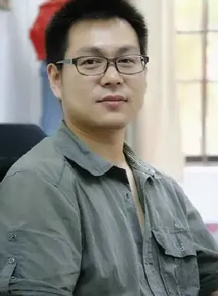 李月林