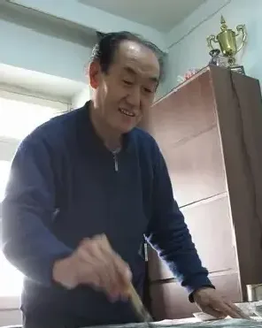 李维康