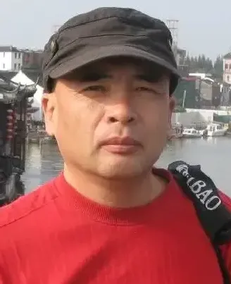 黄志刚