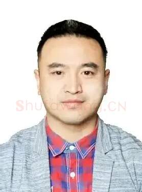 张宏