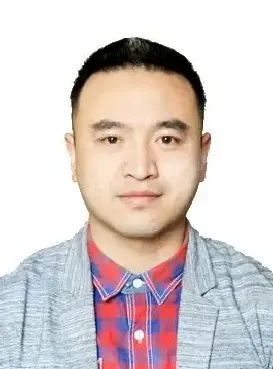 张宏