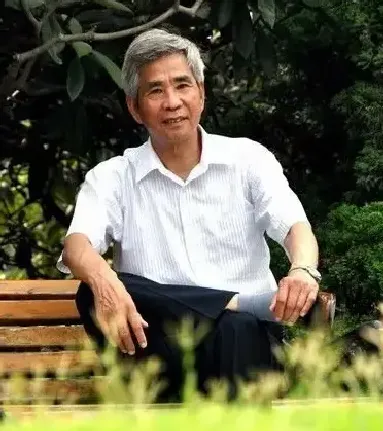 吕士民