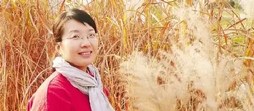 邵蓓艳