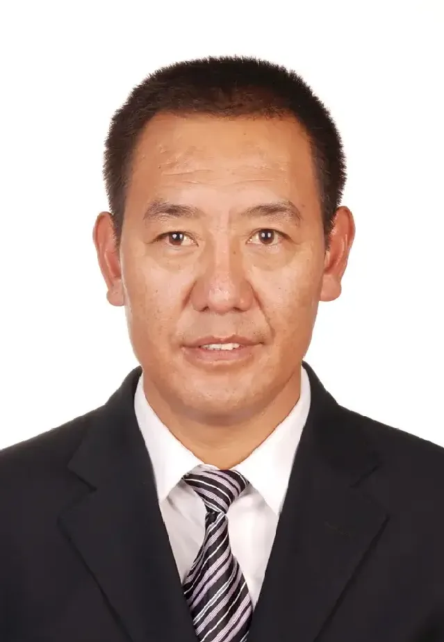 罗布斯达