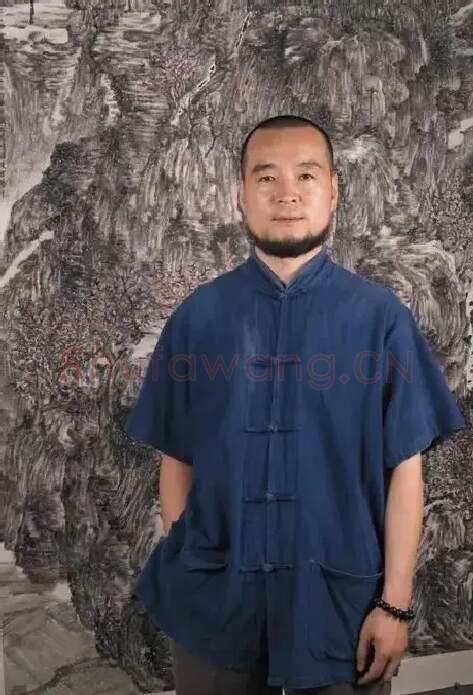 李健强