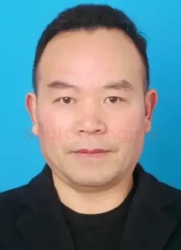 李明