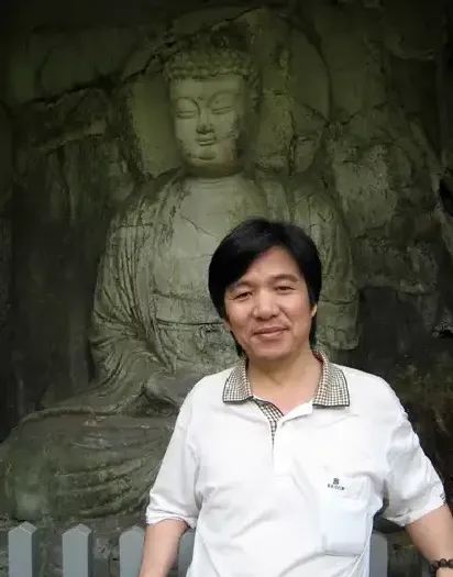 章月中