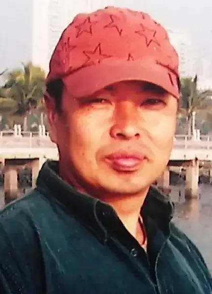 李铁香