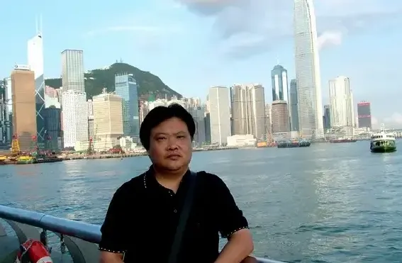 李晓东