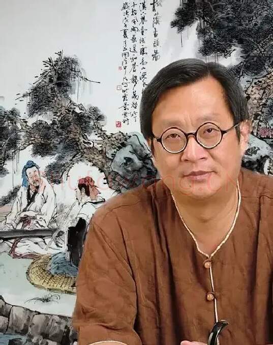 罗中凡