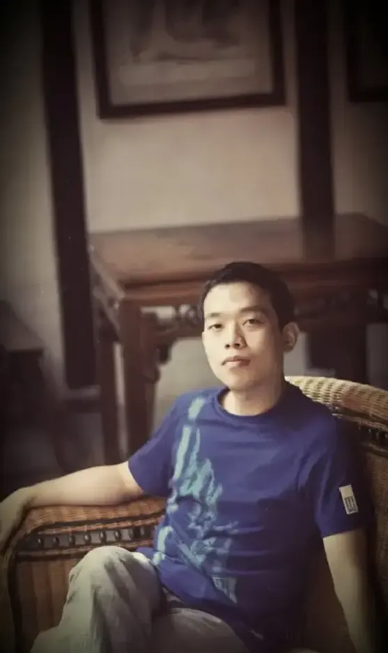 李岩