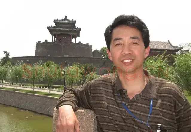 赵洪霞