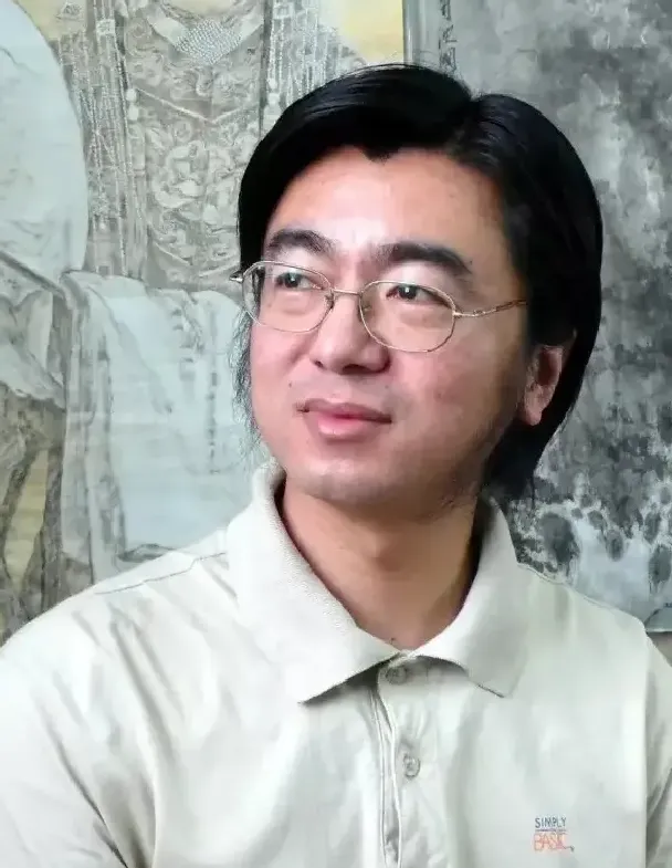 梁健