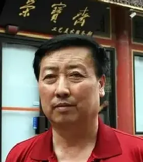 陈龙