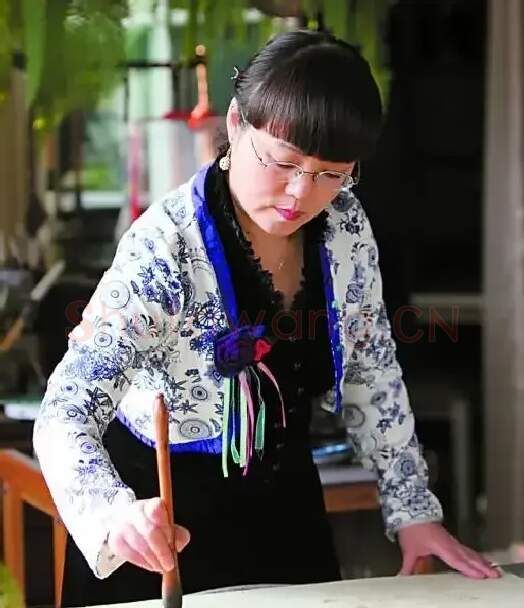 周雅玲