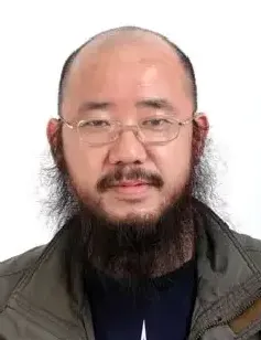 向伟