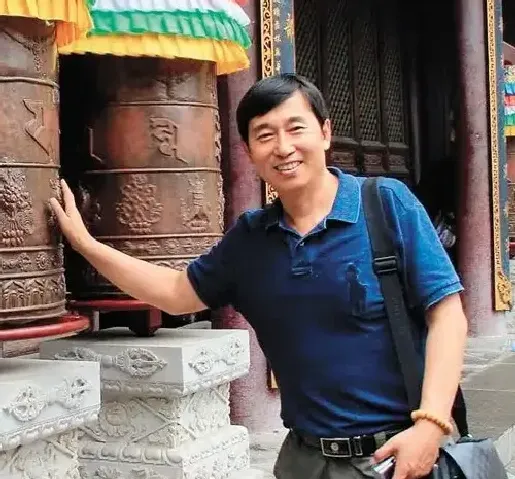 孟旭耀