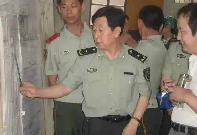 陈真歆·刘大为主席为我们做示范