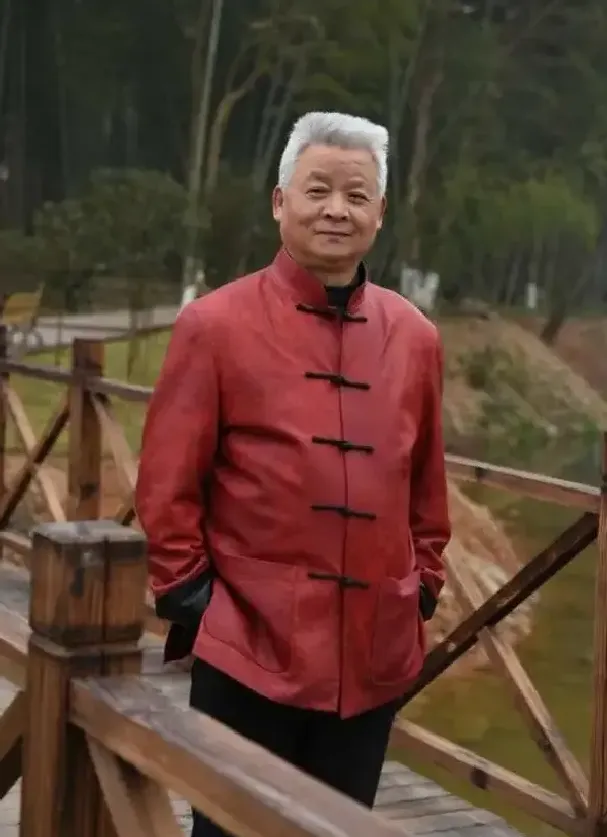 邹湘溪