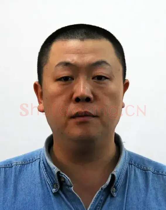 李东江
