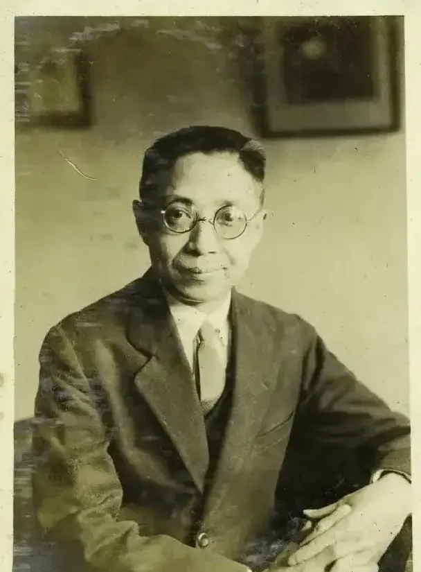 丁悚