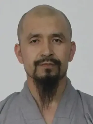 王亚新