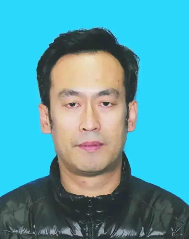 牛东凯