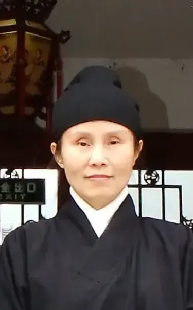 蓝丽娜·蓝丽娜