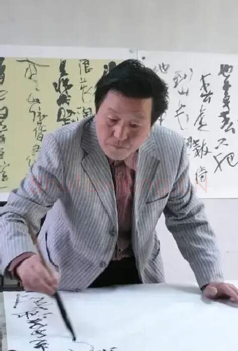范华