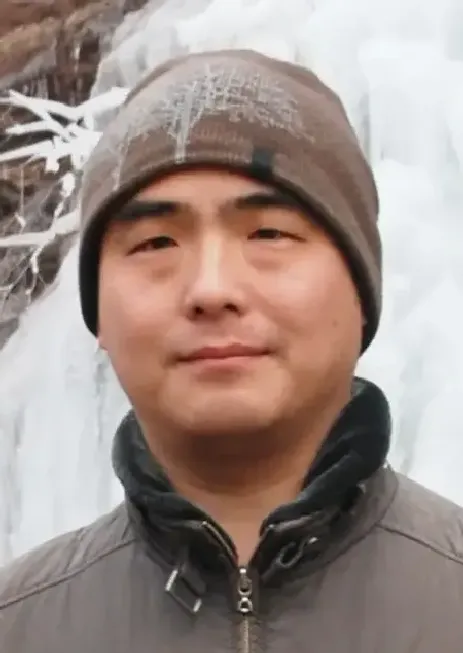 武伟